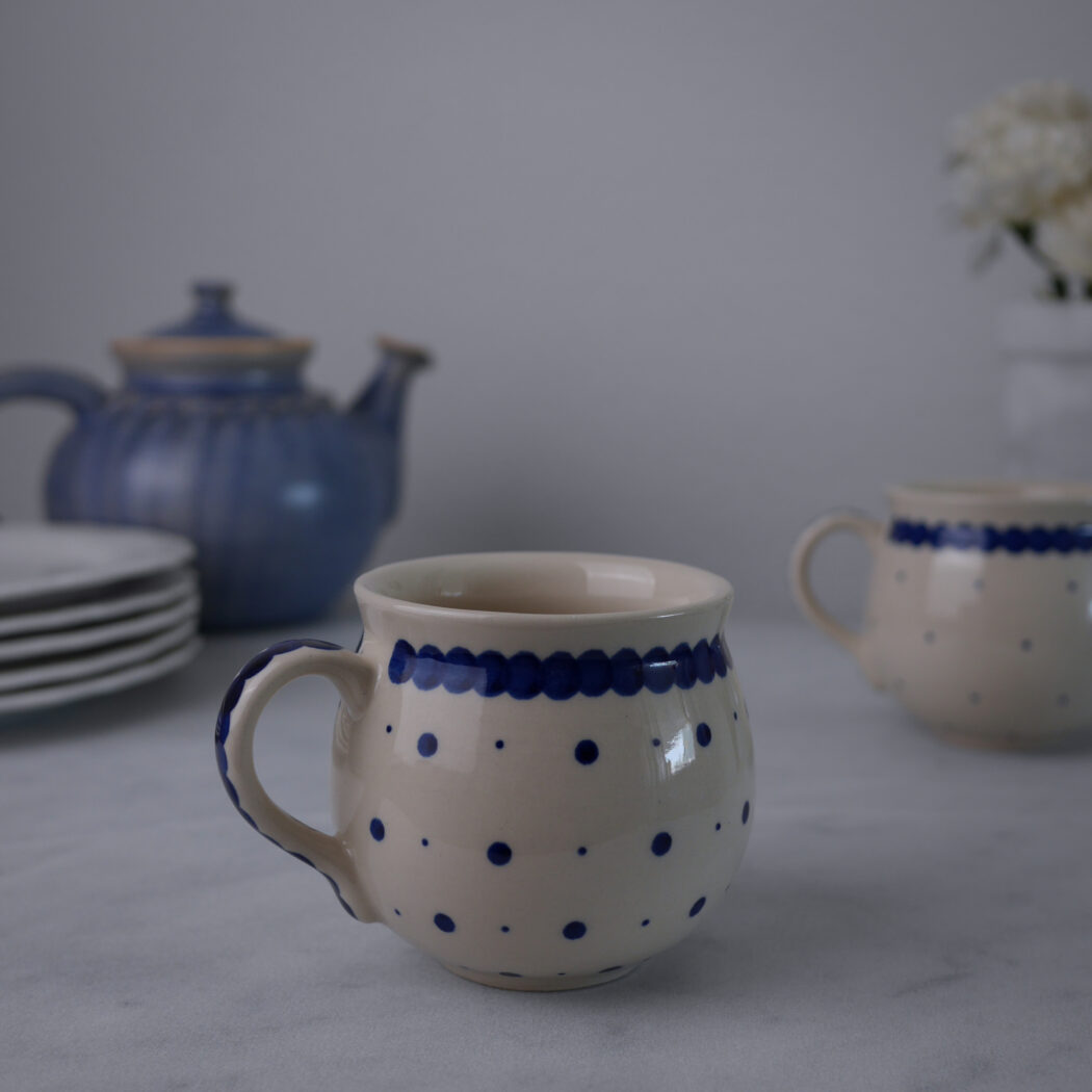 Krus med Blå Prikker