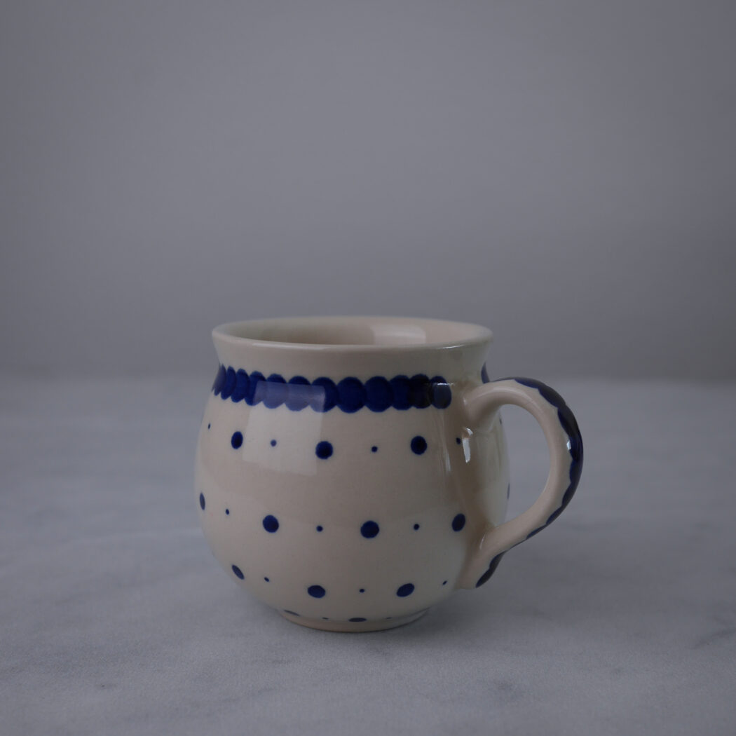 Krus med Blå Prikker 1