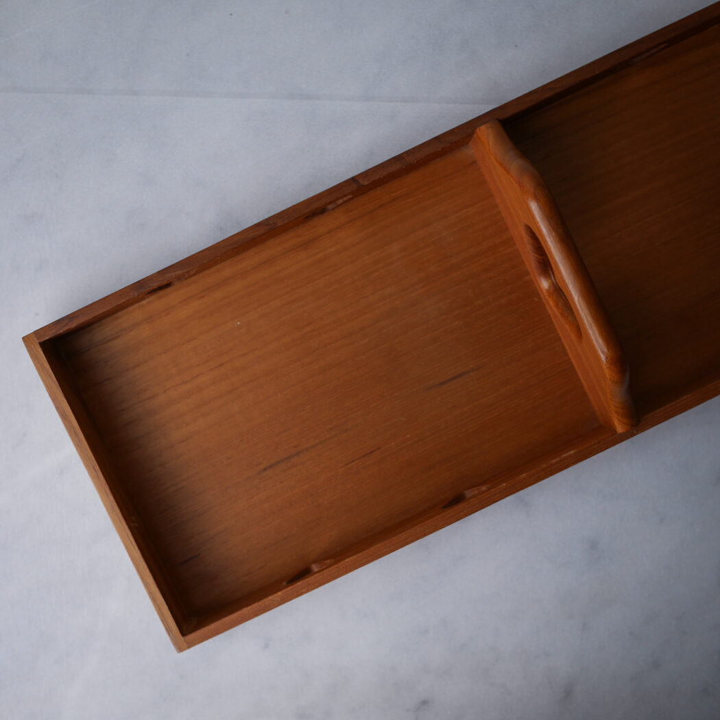 Træbakke med Udskårede Hjerter 3