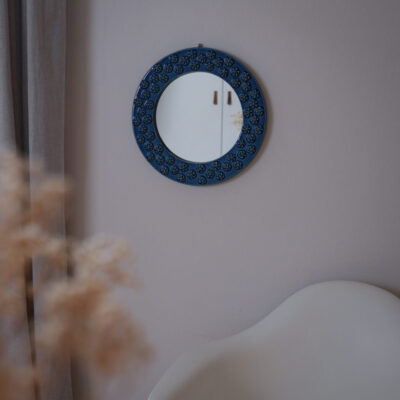 Spejl med Blå Keramik Ramme