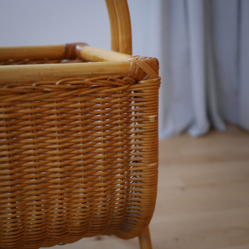 Stor Bambus Avisholder 11