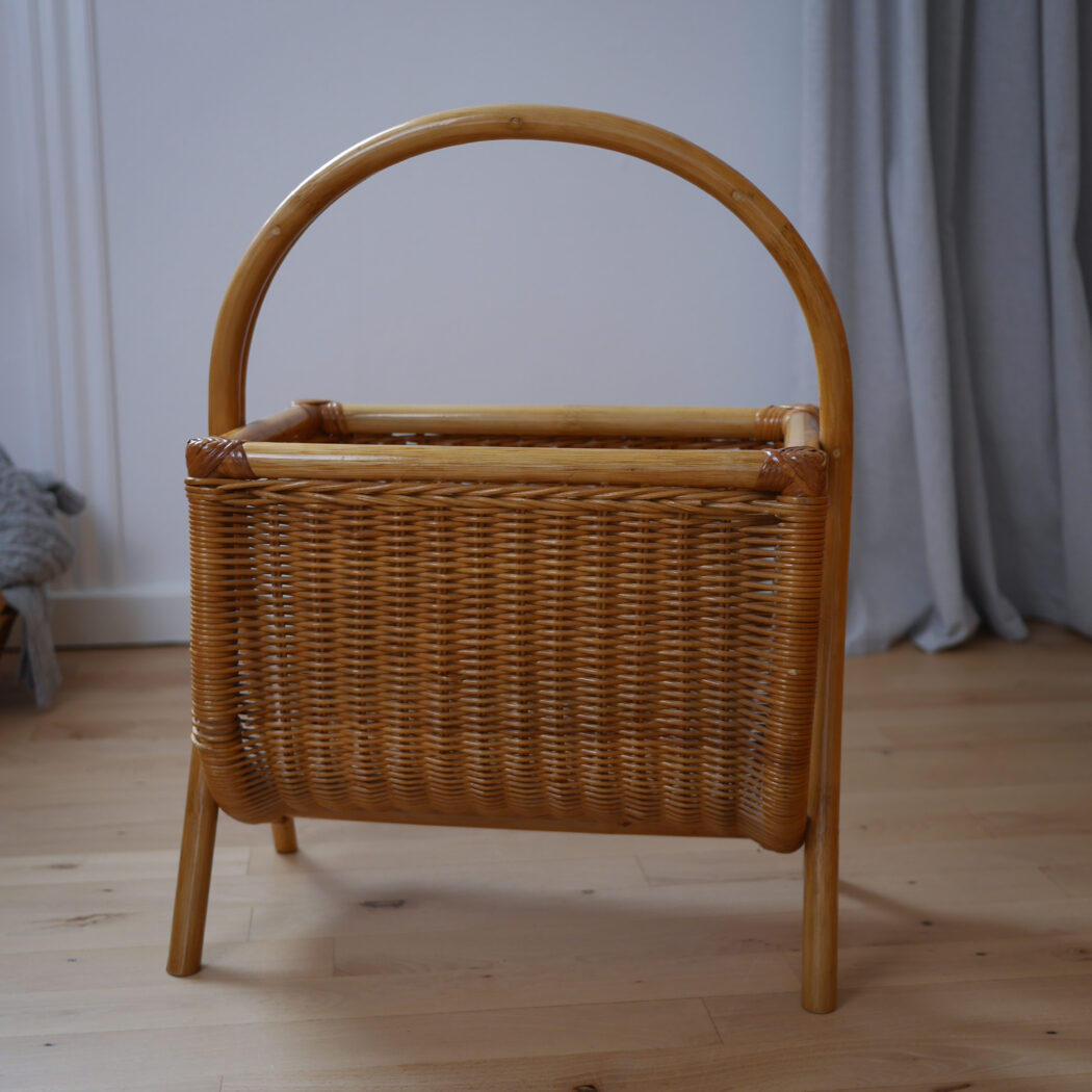 Stor Bambus Avisholder 12