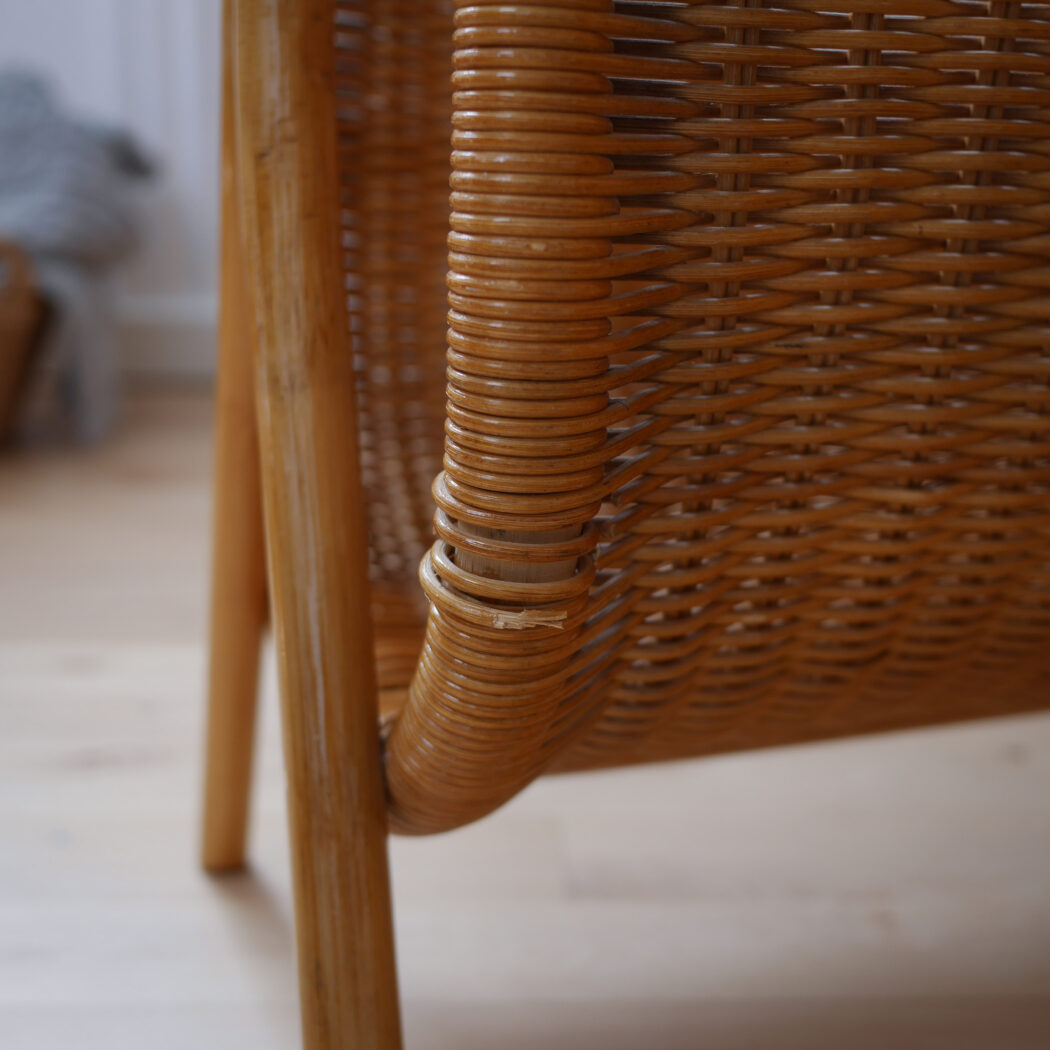 Stor Bambus Avisholder 14