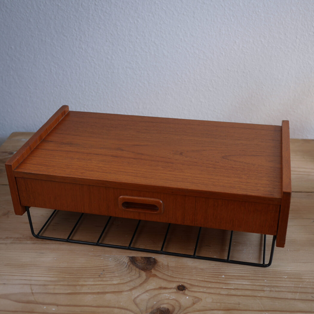Væghængt Sengebord i Teaktræ 2