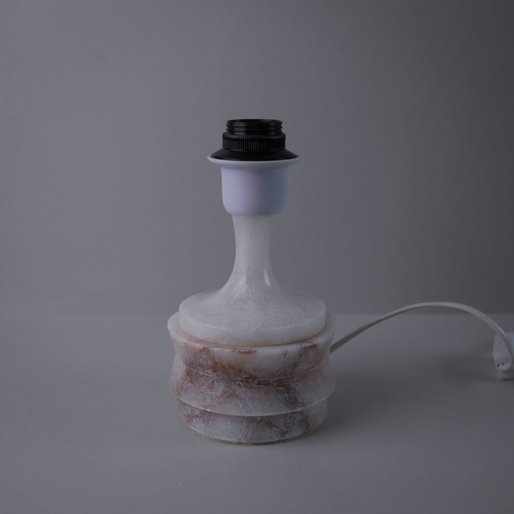 Rosa Sten Lampe 3