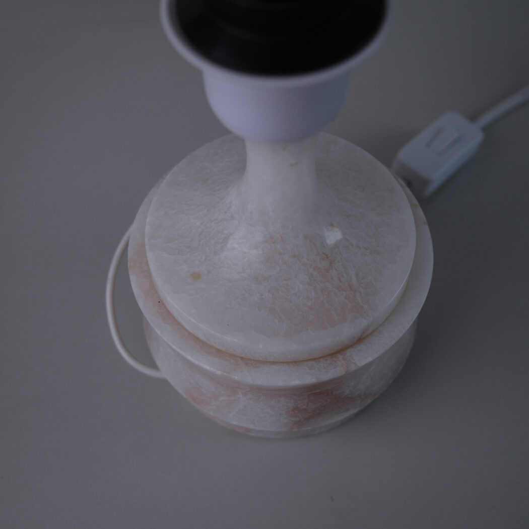 Rosa Sten Lampe 6