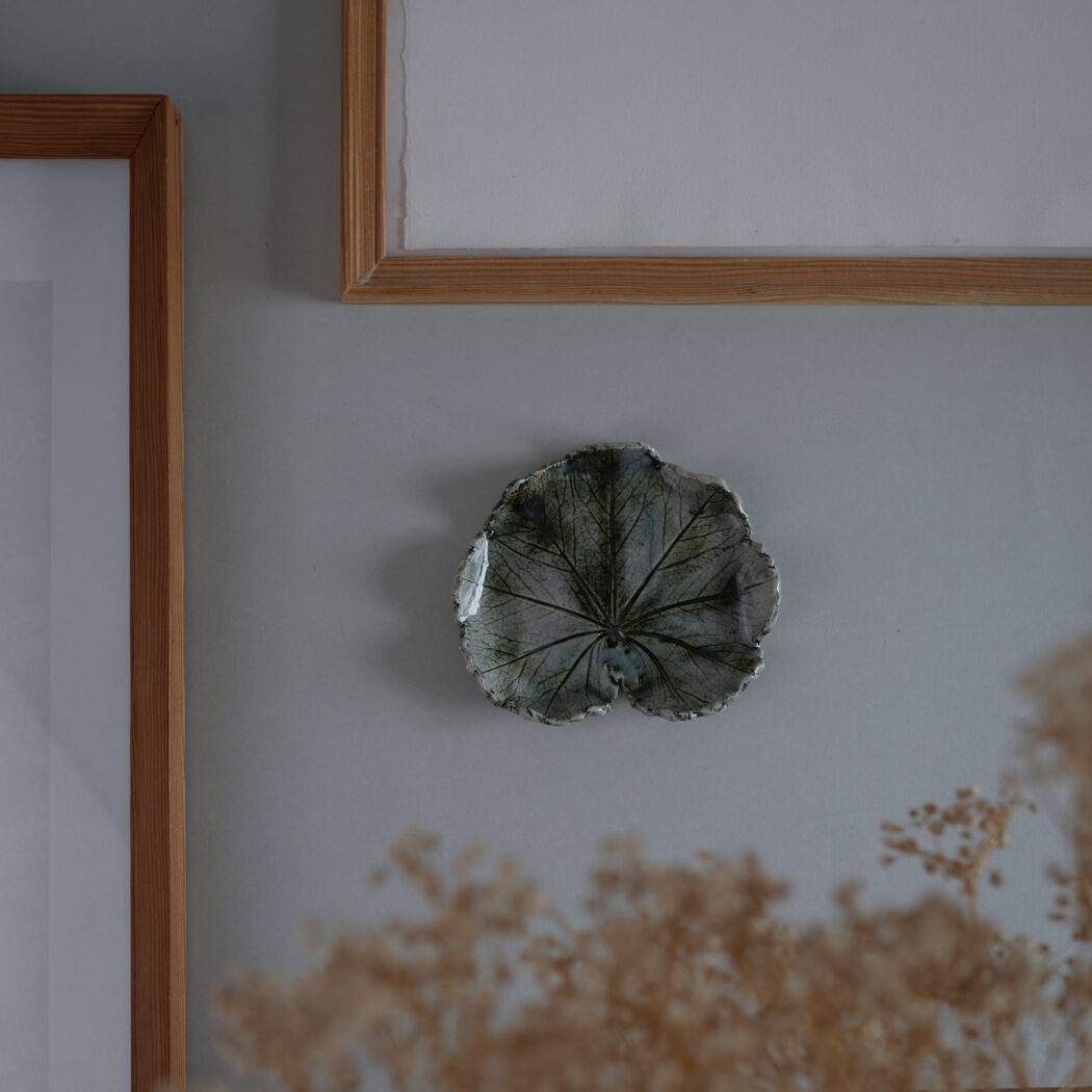 Lille Håndlavet Grønt Blad til Væggen