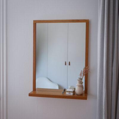 Egetræsspejl med Hylde