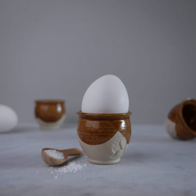 Små Keramik Æggebægere, 3 stk.