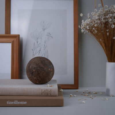 Rustik Jern Kugle Skulptur