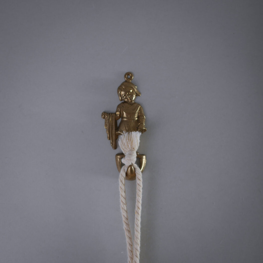 Lille Pige Messing Knage 1