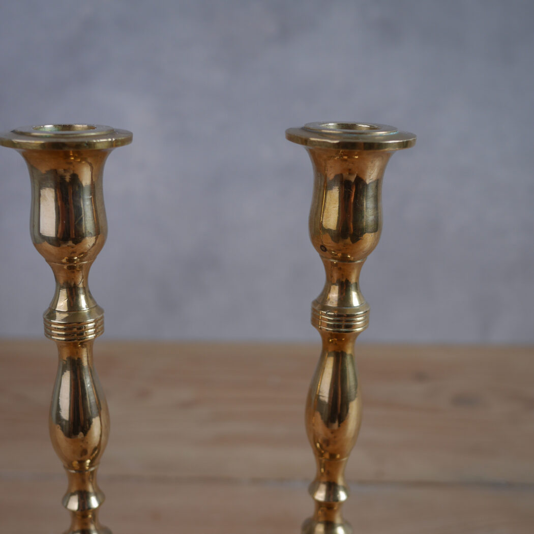 Elegante Høje Messing Lysestager, 2 stk. 6