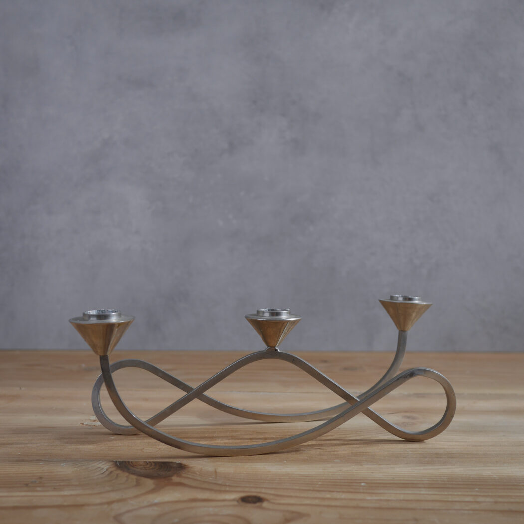 Swirl Metal Stage til Tre Lys 1