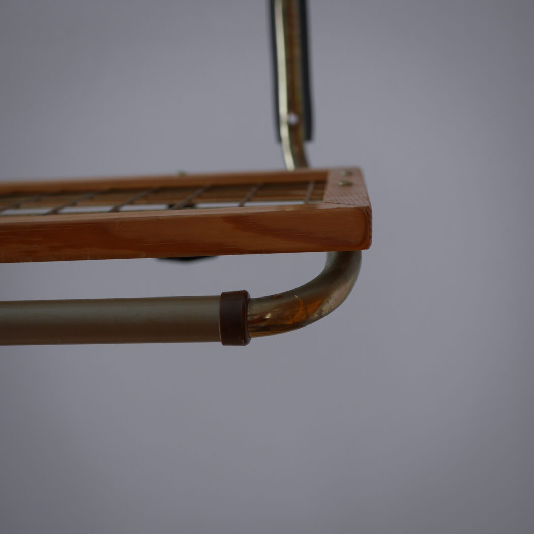 Retro Hattehylde med Messing detaljer 12