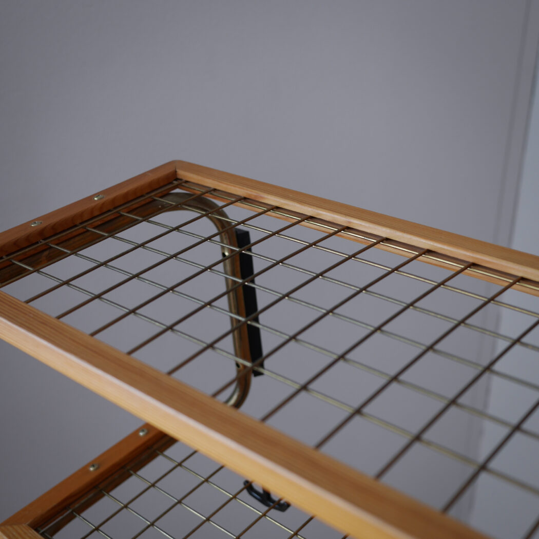 Retro Hattehylde med Messing detaljer 15