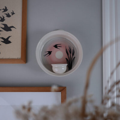 Lille Væglysestage med Svaler