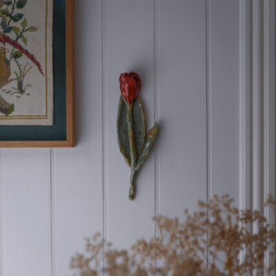 Rød Keramikblomst til Væggen