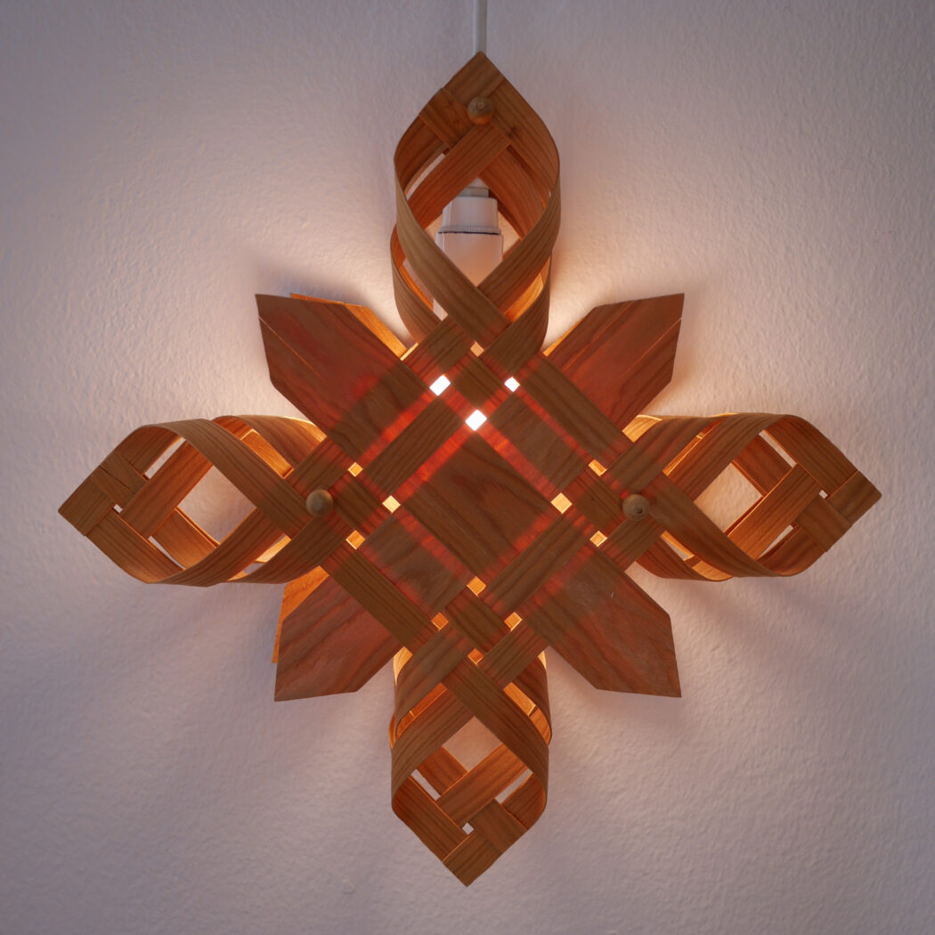 Stjerne Lampe i Træ 4
