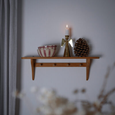 Træ Hylde med Knagerække