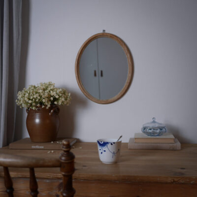 Ældre Ovalt Træspejl