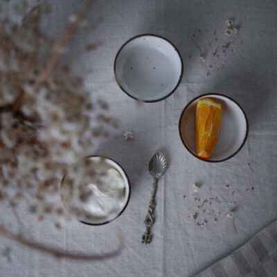 Lyse Ramekin Skåle med Nistre, 3 stk.