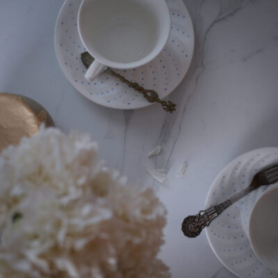 Smukke Svenske Kopper med Prikker, 2 stk.