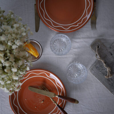 Brune Tallerkner med Lyse Striber, 7 stk.