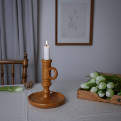 Høj Kammerstage i Træ