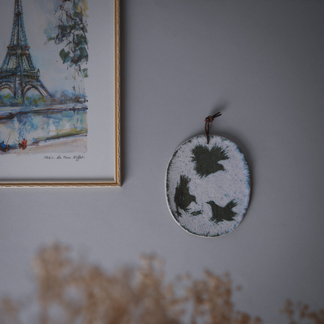 Lille Ovalt Relief med Fugle