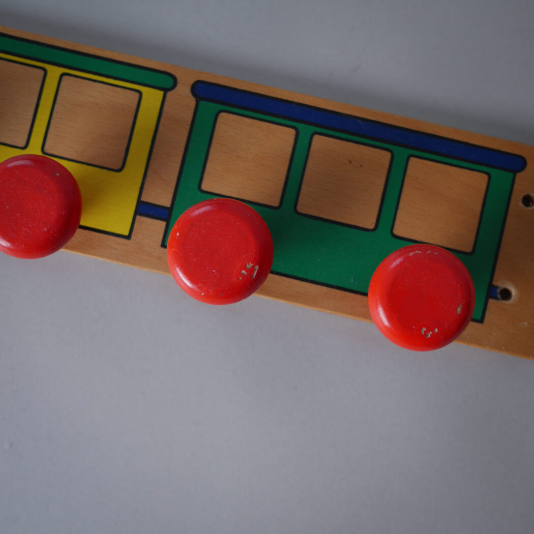 Retro Børne Tog Knagerække 5
