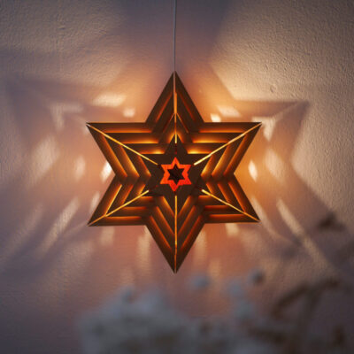 Stjernelampe til Vinduet i Træ