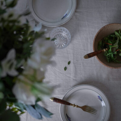 Små Svenske Håndmalede Tallerkner, 5 stk.