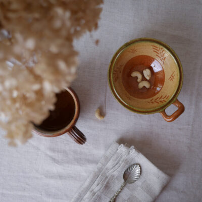 Lille Keramikskål med Hank