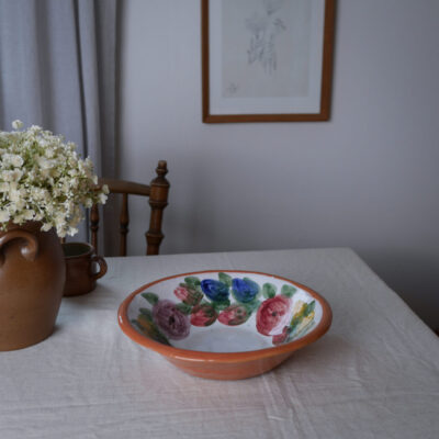 Stor Keramikskål med Farverige Blomster