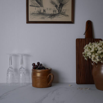 Stort Brunt Fransk Krus til Opbevaring