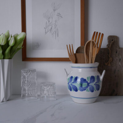 Blå Blomstret Krukke til Køkkenredskaber