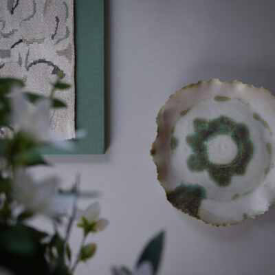 Beige & Grøn Keramik Vægdekoration