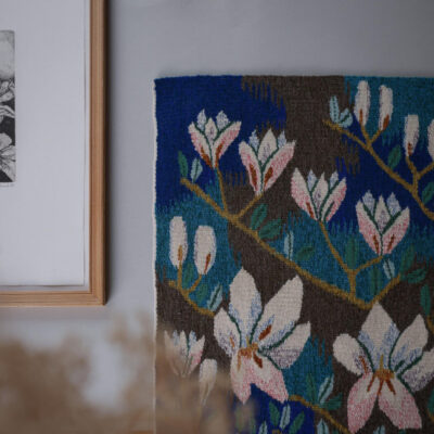 Vævet Tekstil med Blomster til Ophæng