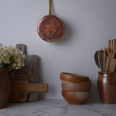 Rustikke Brune Keramikskåle, 3 stk.