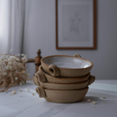 Beige Keramikskåle med Lys Glasur, 4 stk.