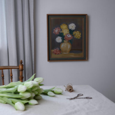 Stort Maleri med Gule & Røde Blomster i Vase