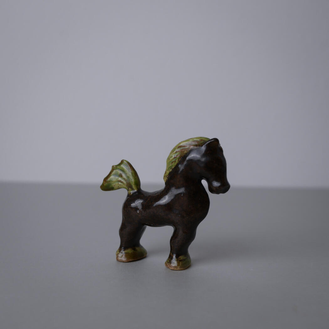 Lille Håndlavet Hest i Keramik 2
