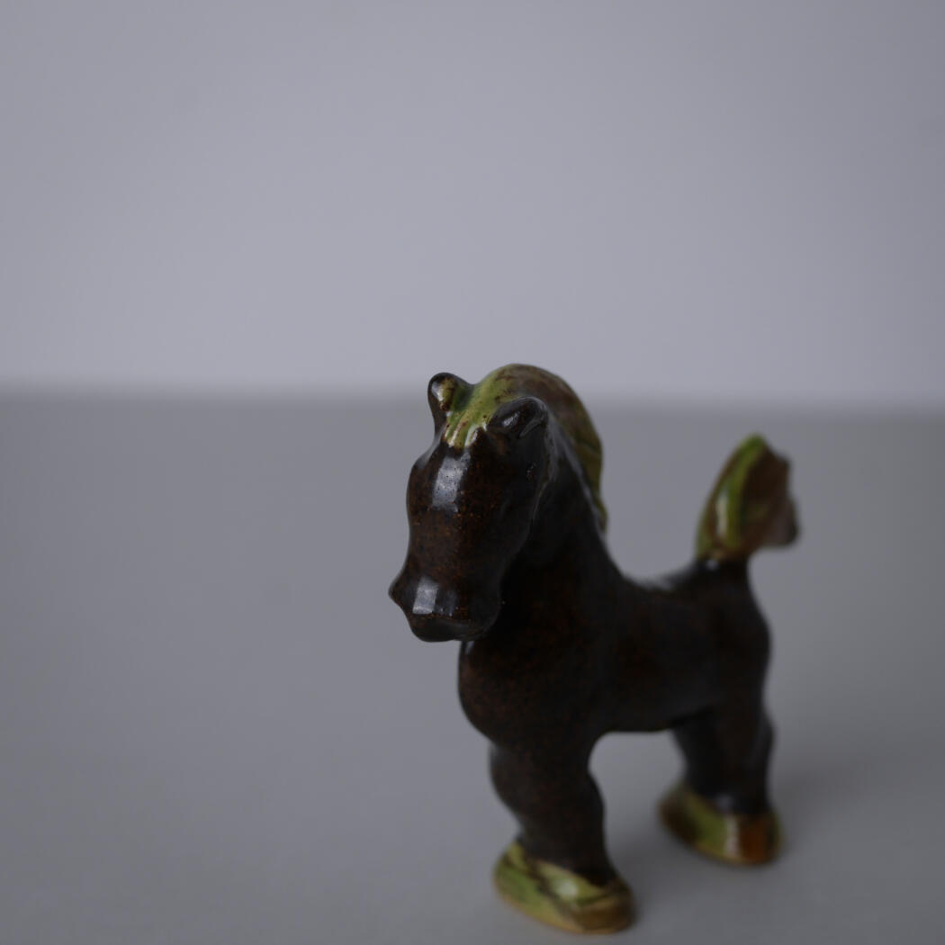Lille Håndlavet Hest i Keramik 3