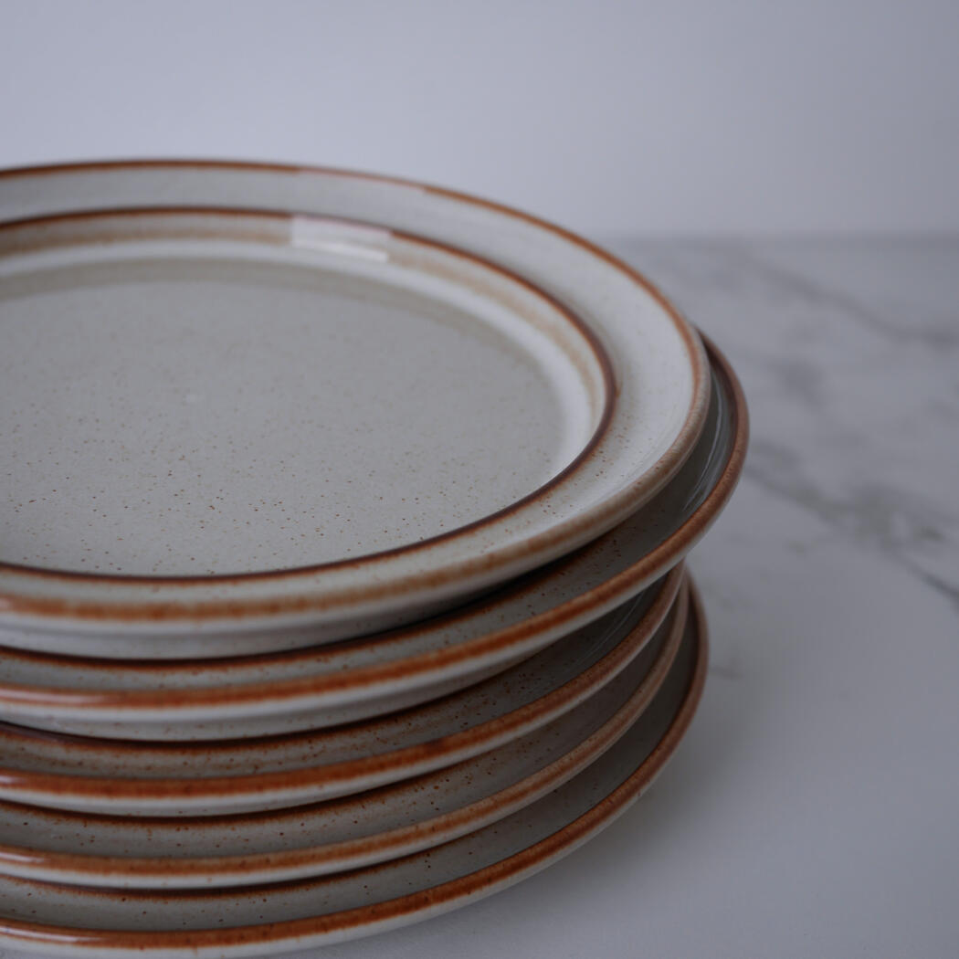 Beige Tallerkner med Nistre, 5 stk. 2