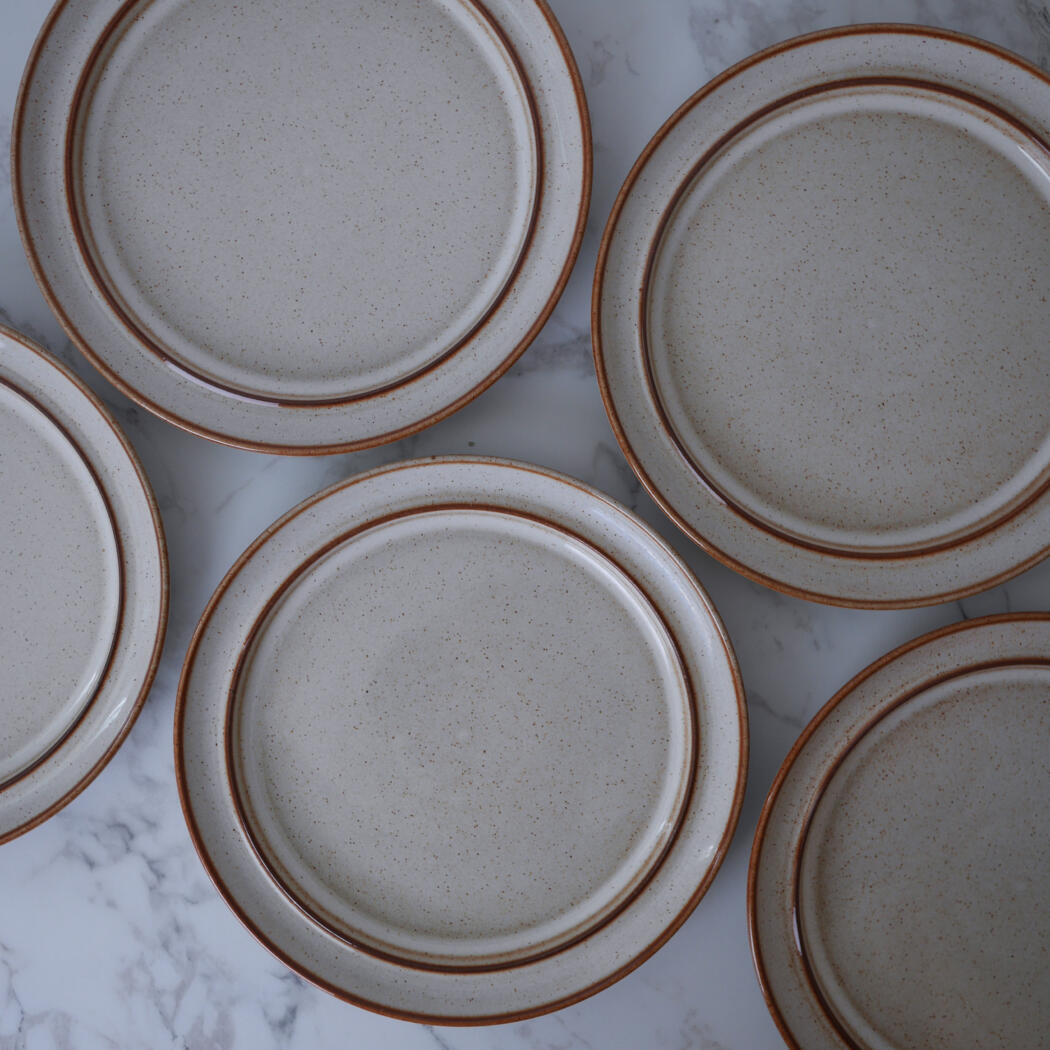 Beige Tallerkner med Nistre, 5 stk. 4