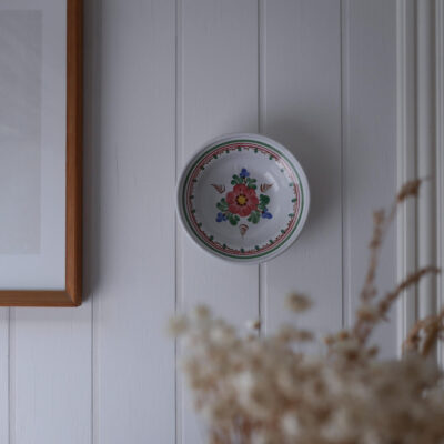 Lille Dyb Platte med Blomst
