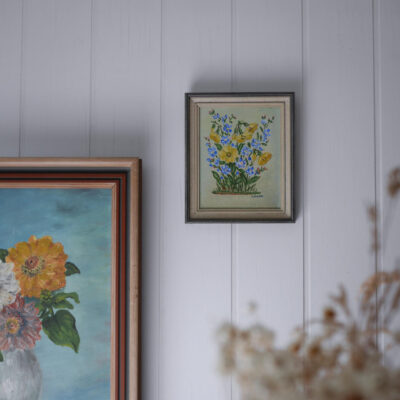 Lille Maleri med Gule & Blå Blomster