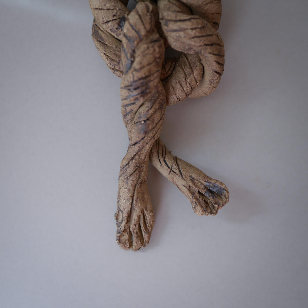 Beige Keramik Knude Skulptur 3