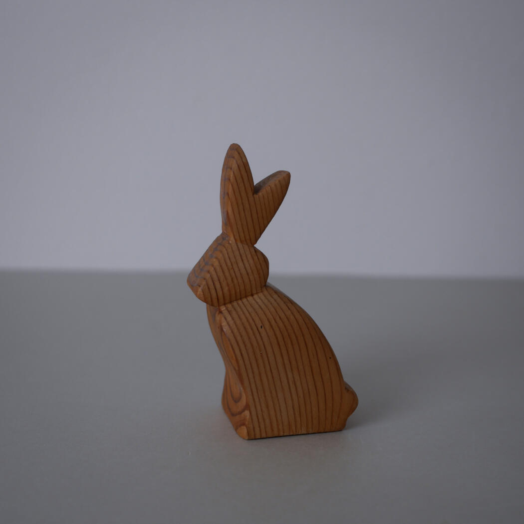 Lille Kaninfigur i Træ 2