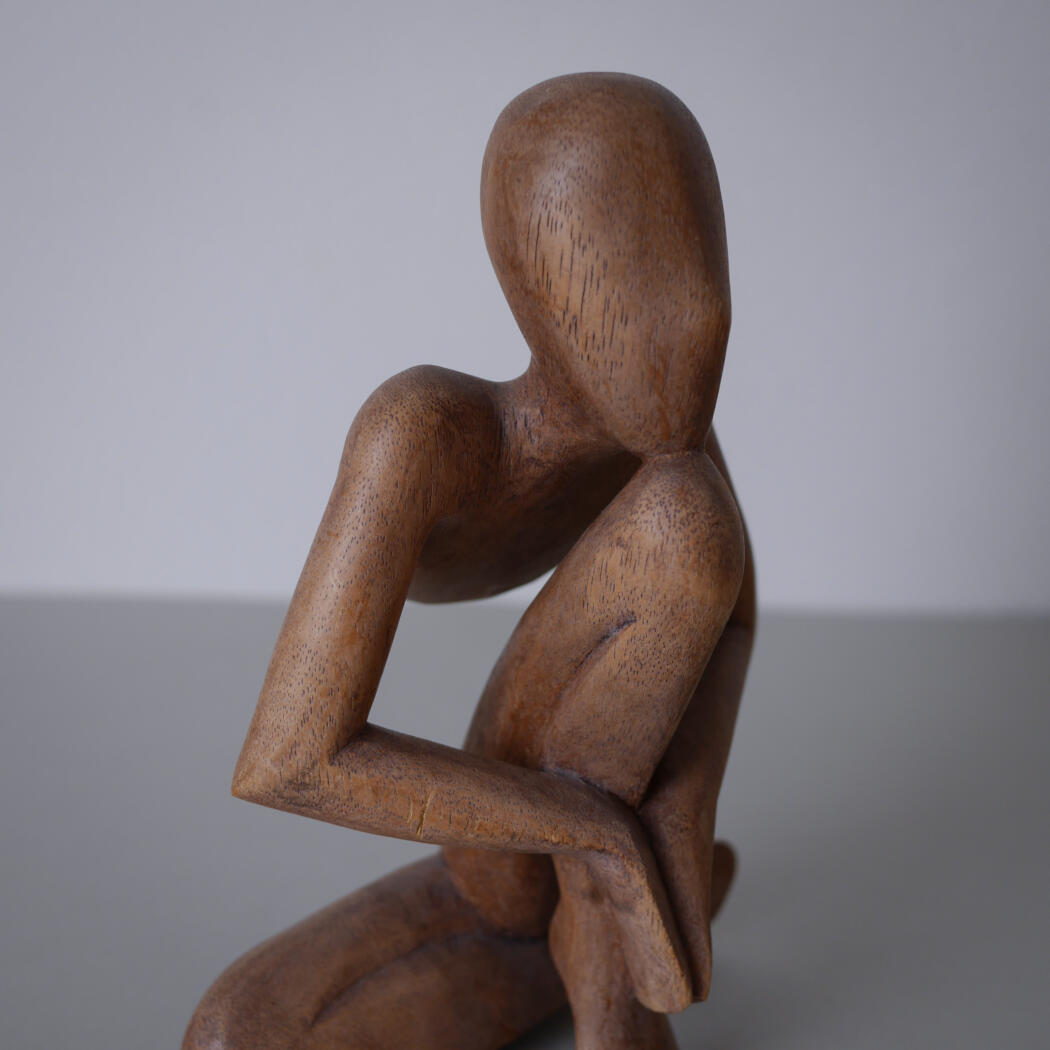 Yoga Inspireret Træfigur 5